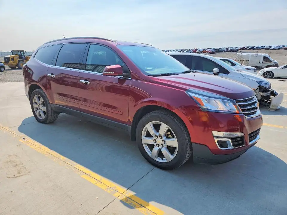 2017 CHEVROLET TRAVERSE LT  