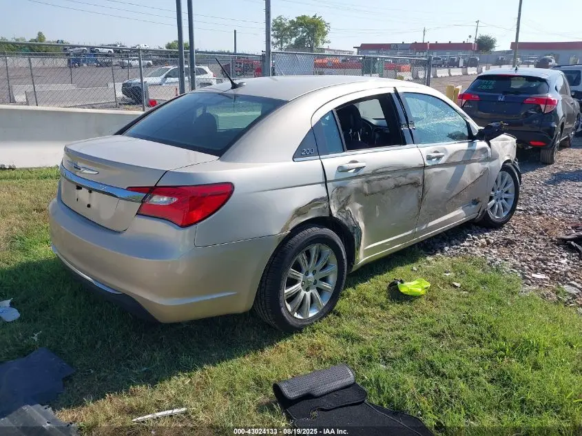 2013 CHRYSLER 200 TOURING