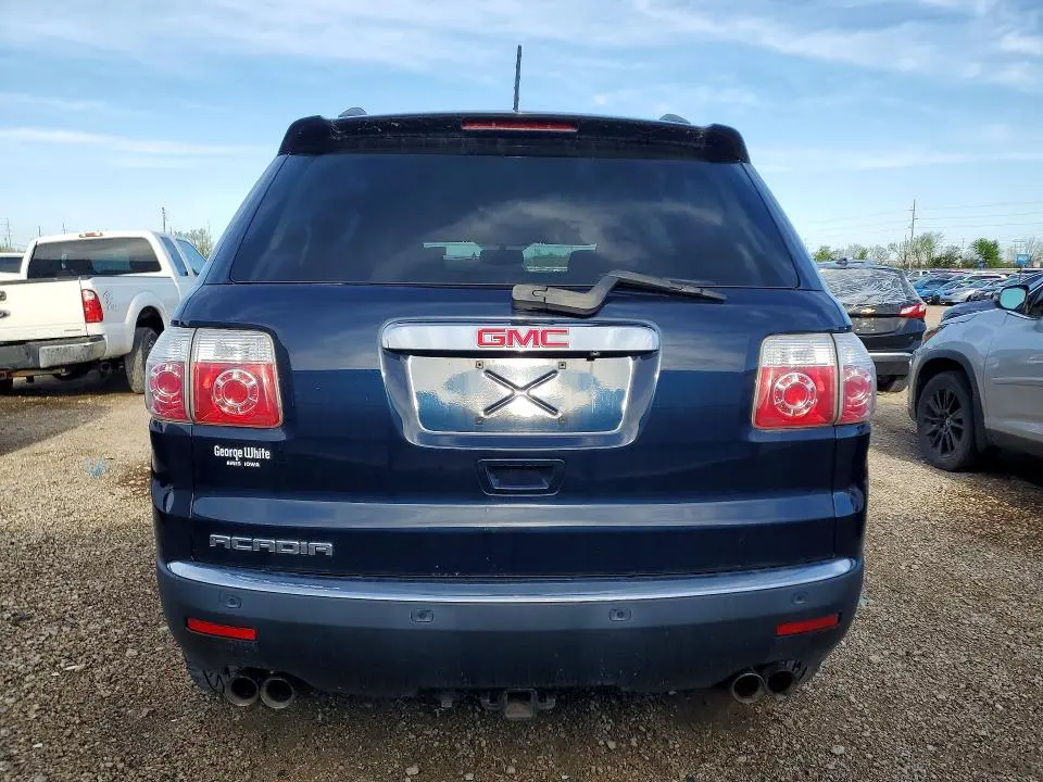 2012 GMC ACADIA SLE  