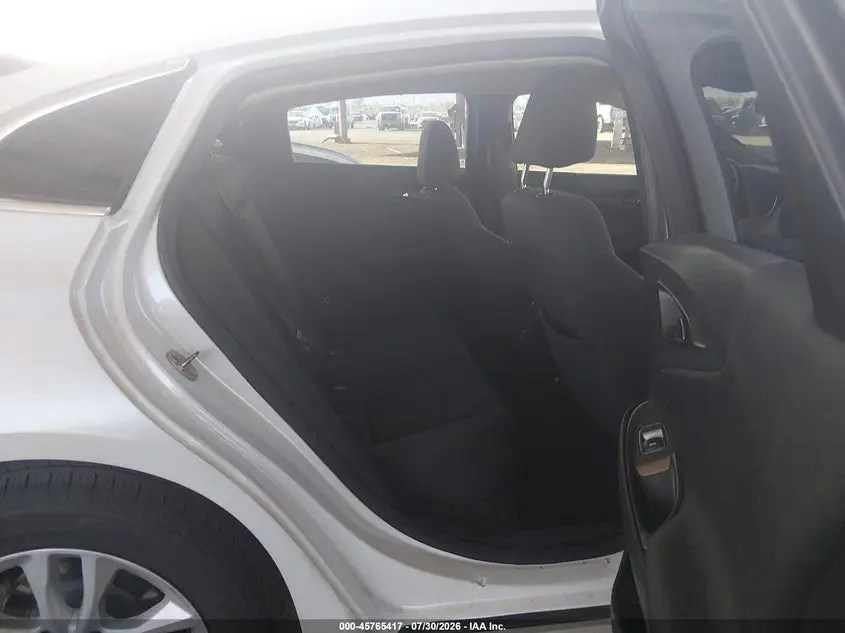 2017 CHEVROLET MALIBU 1LT
