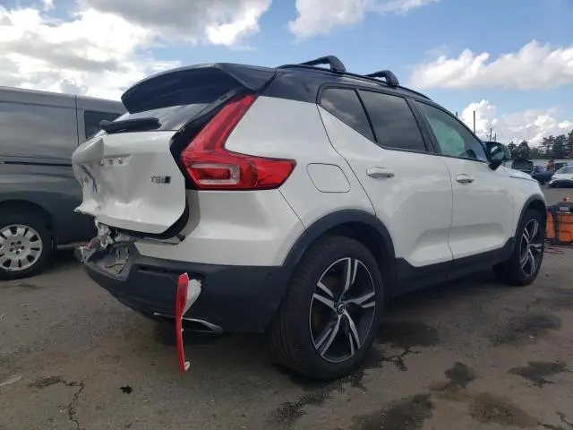 2019 VOLVO XC40 T5 R-DESIGN  