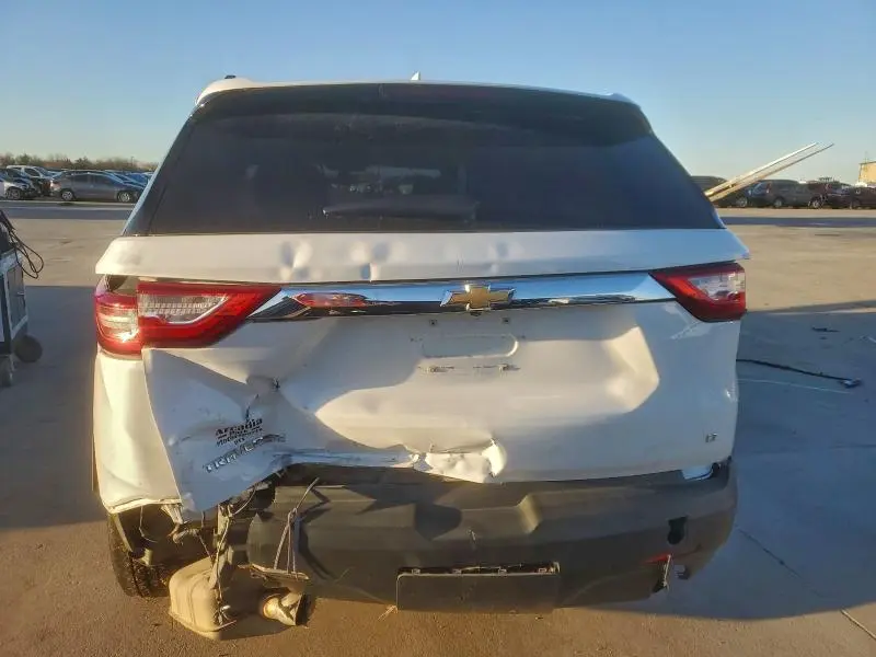 2019 CHEVROLET TRAVERSE LT  