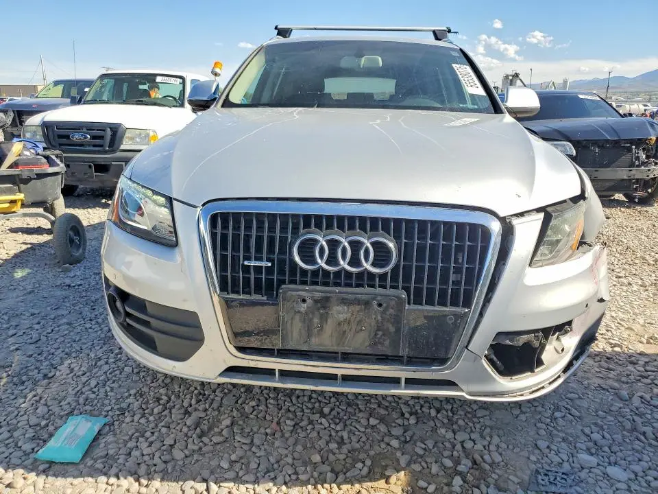2010 AUDI Q5 PREMIUM PLUS  