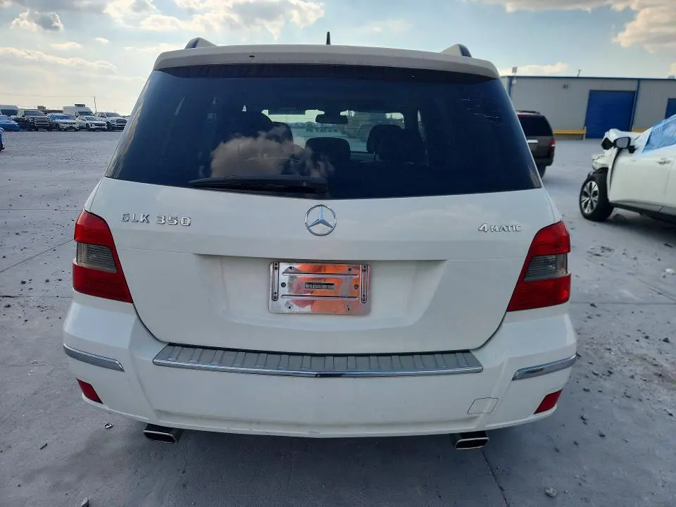 2012 MERCEDES-BENZ GLK   