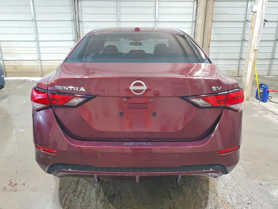 2024 NISSAN SENTRA SV  