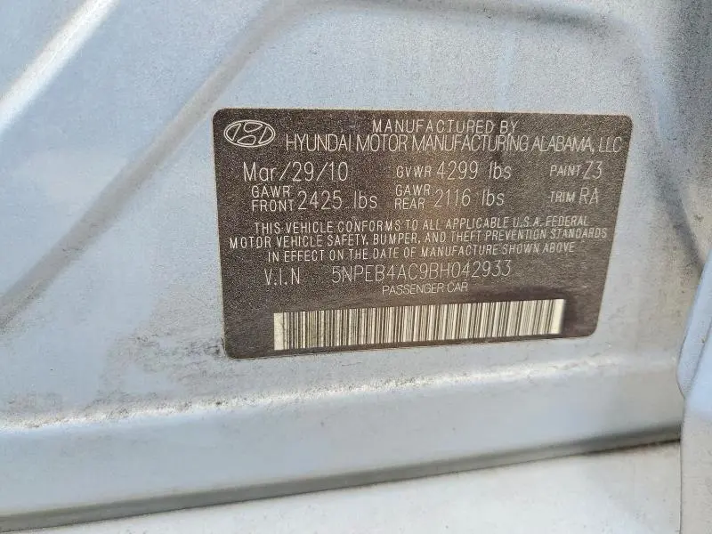 2011 HYUNDAI SONATA GLS  