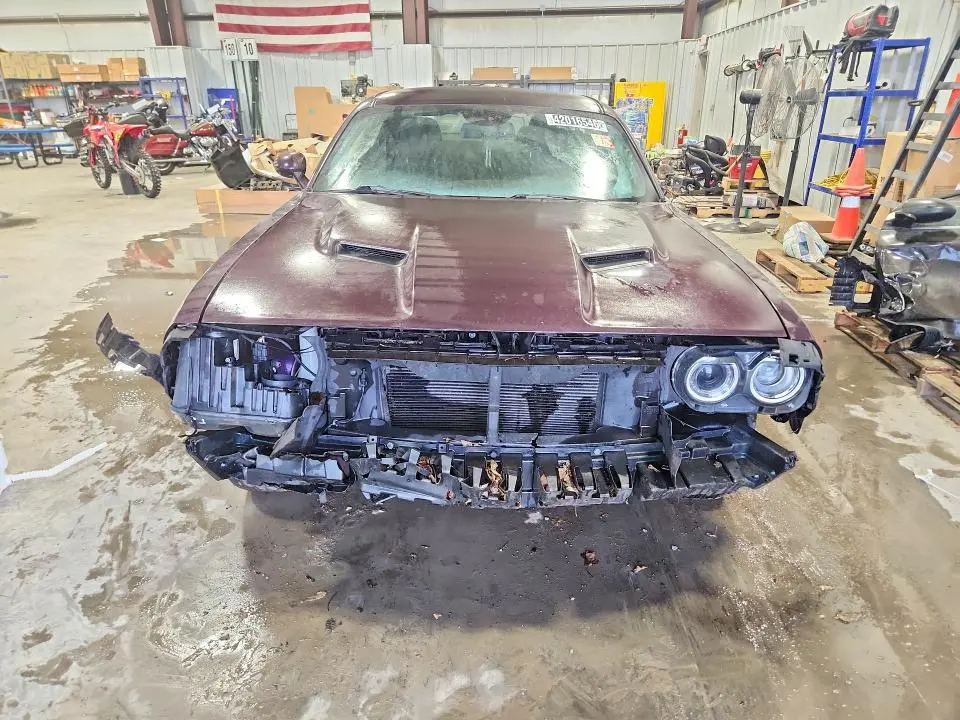 2022 DODGE CHALLENGER SXT  