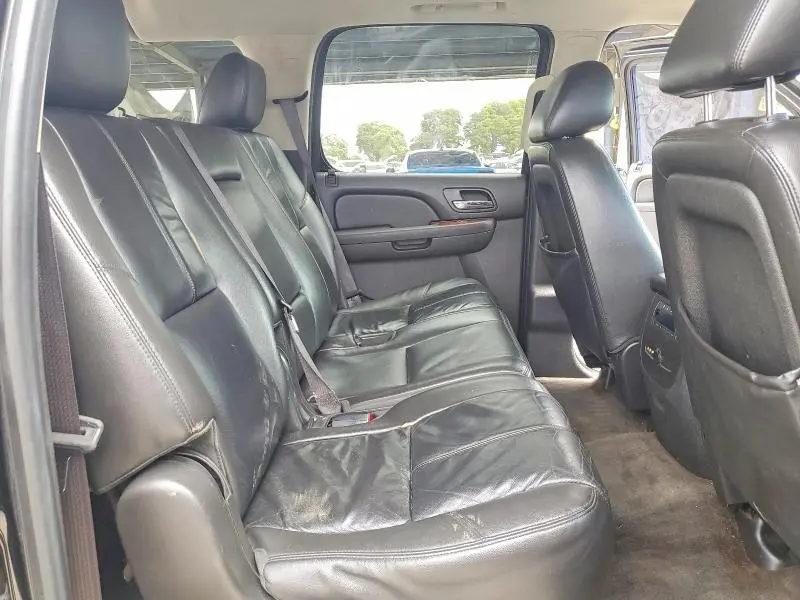 2012 CHEVROLET SUBURBAN C1500 LT  