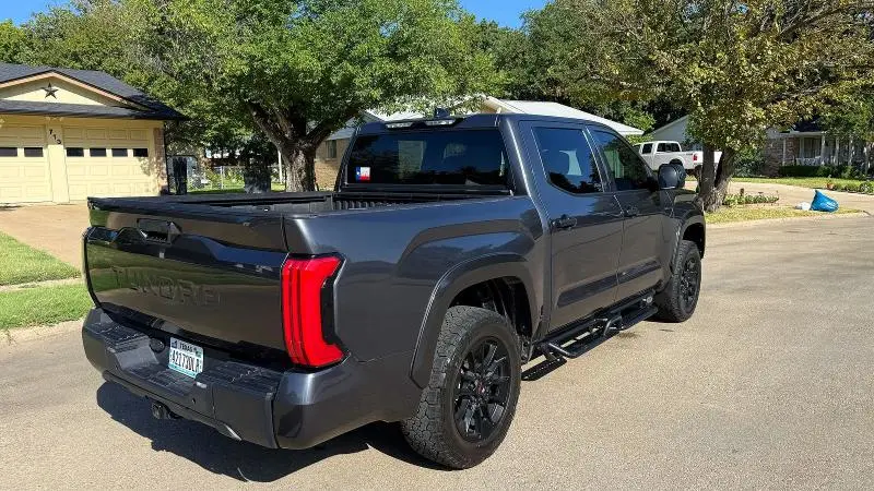2026 TOYOTA TUNDRA CREWMAX SR  