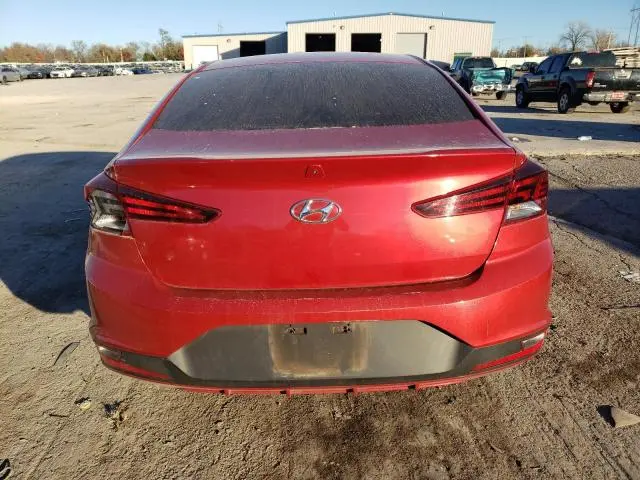 2019 HYUNDAI ELANTRA SE  