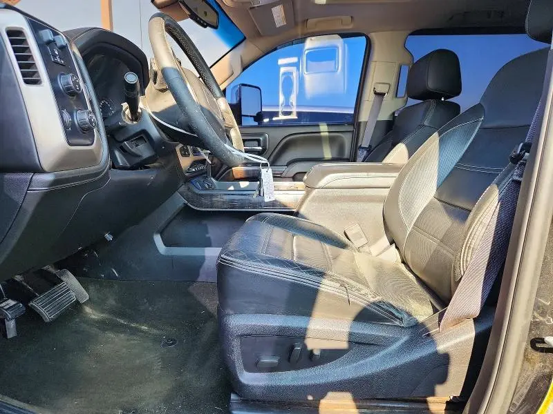 2015 GMC SIERRA K2500 DENALI  