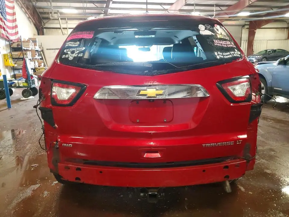 2014 CHEVROLET TRAVERSE LT  
