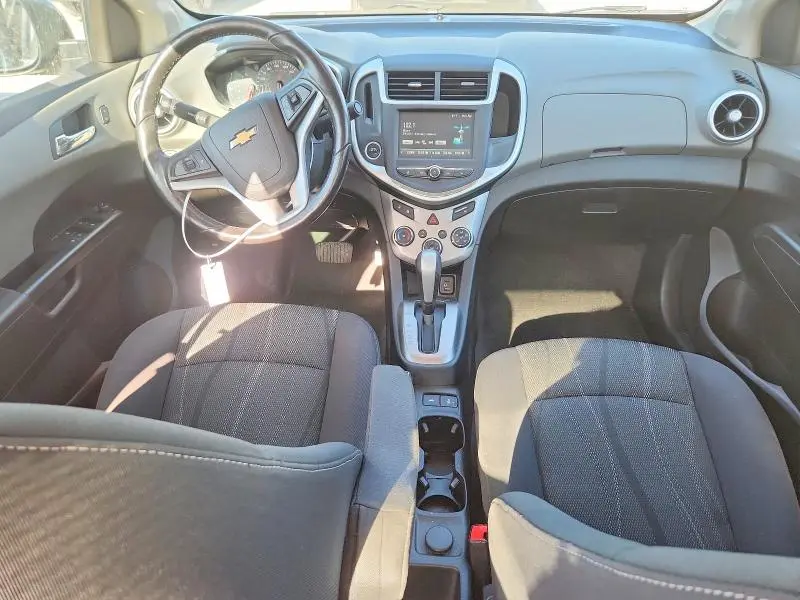 2017 CHEVROLET SONIC LT  