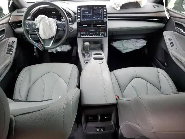 2021 TOYOTA AVALON XLE  