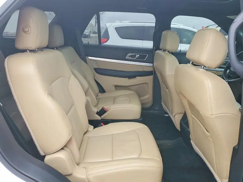 2017 FORD EXPLORER XLT  
