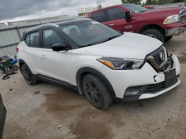 2020 NISSAN KICKS SR  