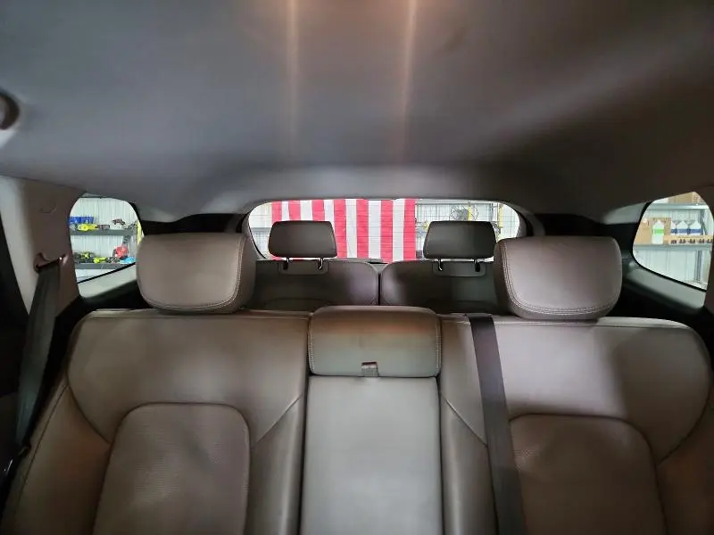 2017 HYUNDAI SANTA FE SE  