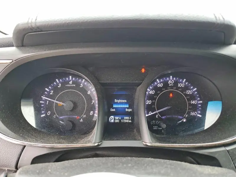 2016 TOYOTA AVALON XLE  