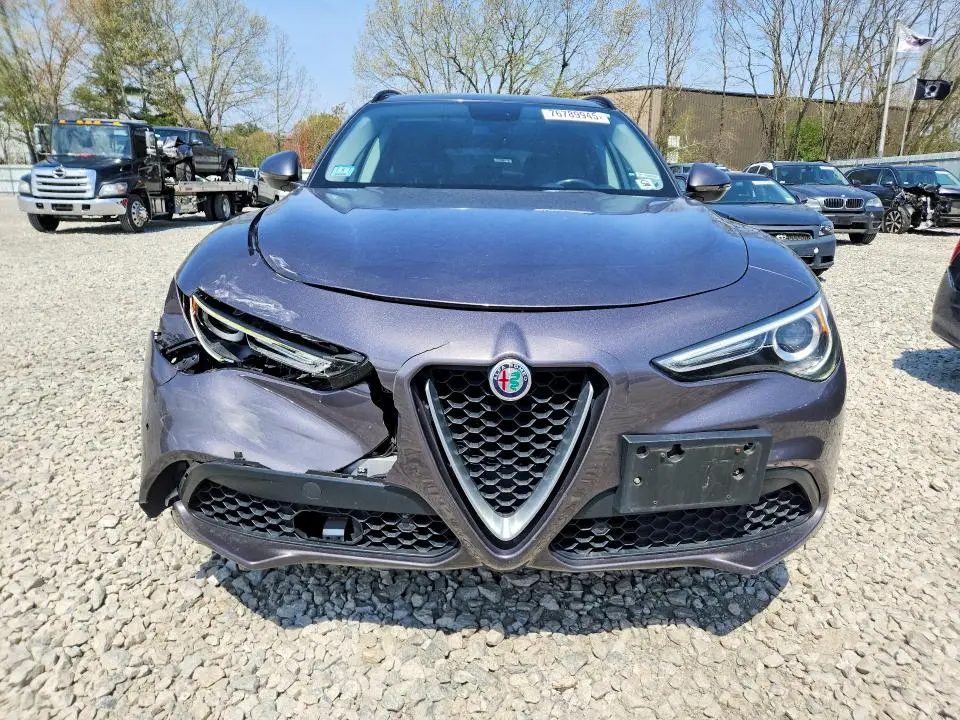 2018 ALFA ROMEO STELVIO SPORT  