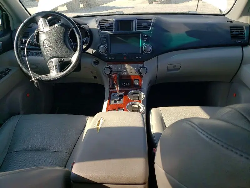 2012 TOYOTA HIGHLANDER LIMITED  