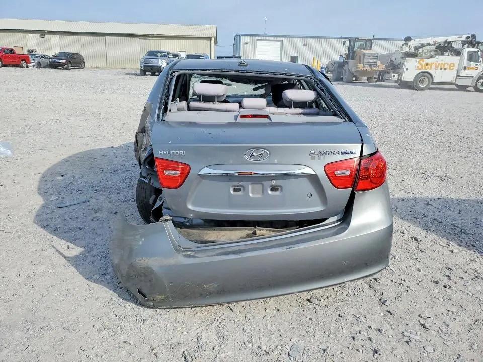 2010 HYUNDAI ELANTRA BLUE  