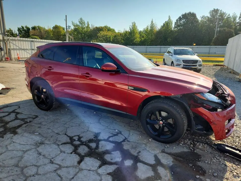 2017 JAGUAR F-PACE PREMIUM  