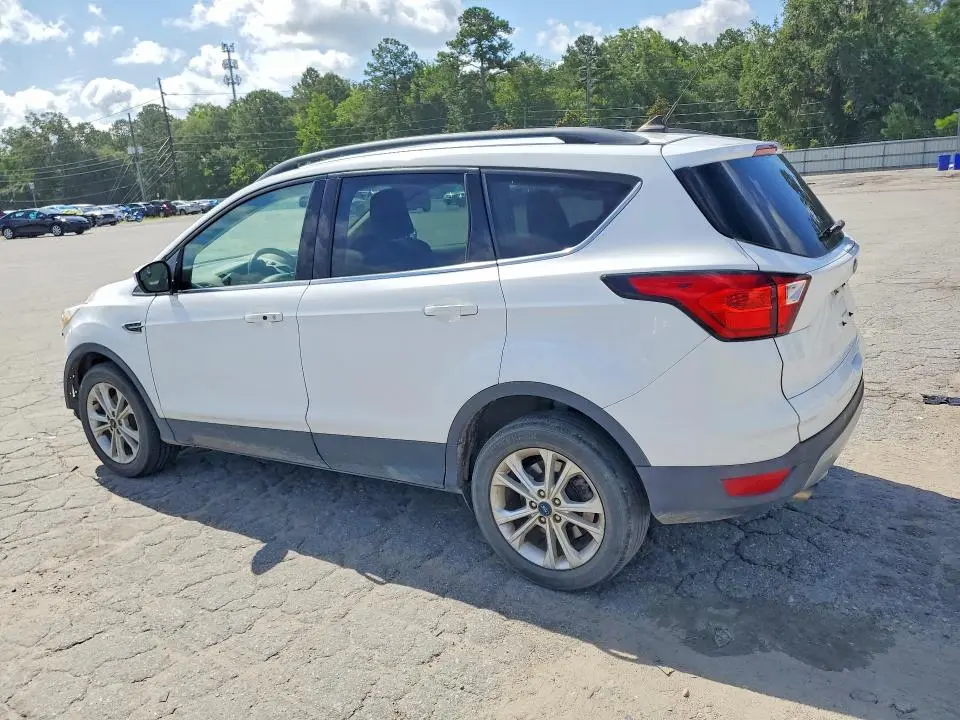 2019 FORD ESCAPE SEL  