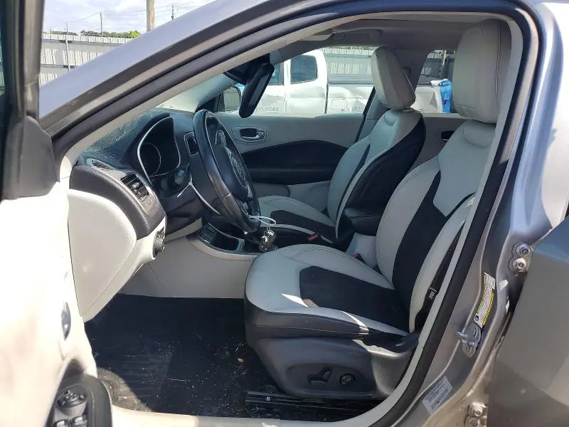 2017 JEEP COMPASS LATITUDE  