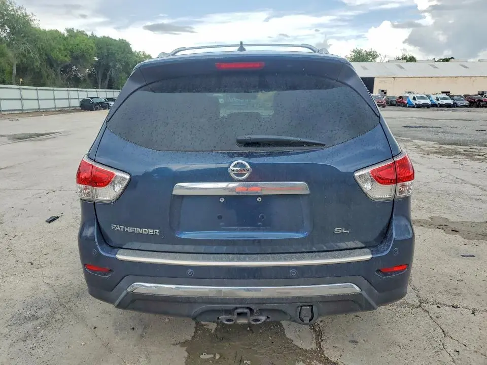 2014 NISSAN PATHFINDER S  