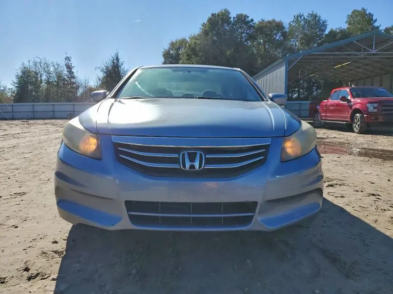 2011 HONDA ACCORD LX  
