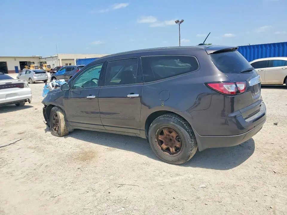 2014 CHEVROLET TRAVERSE LS  