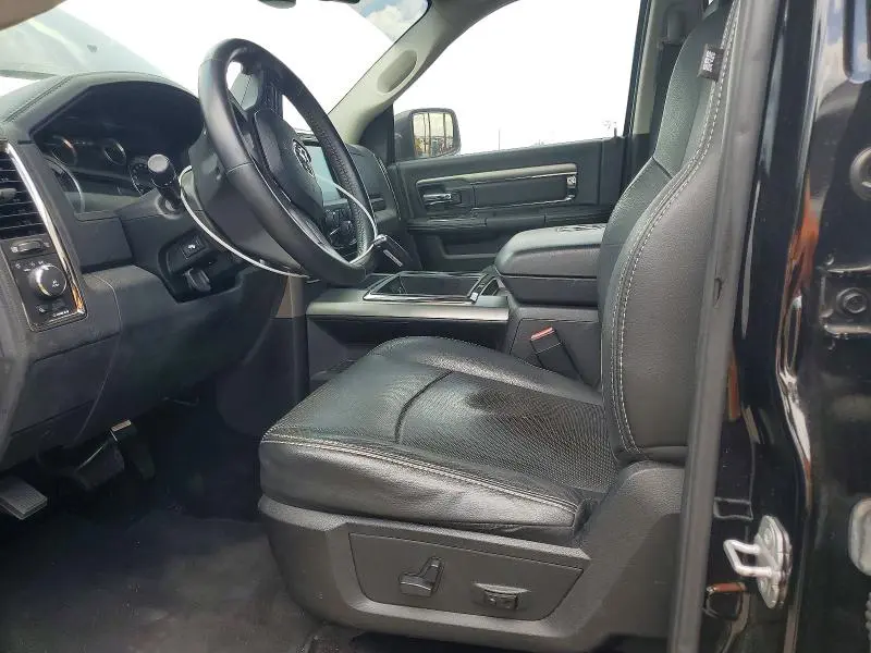 2014 RAM 1500 SPORT  