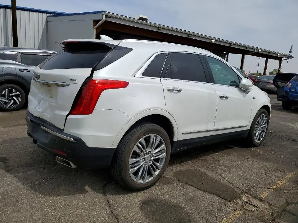 2017 CADILLAC XT5 PREMIUM LUXURY  