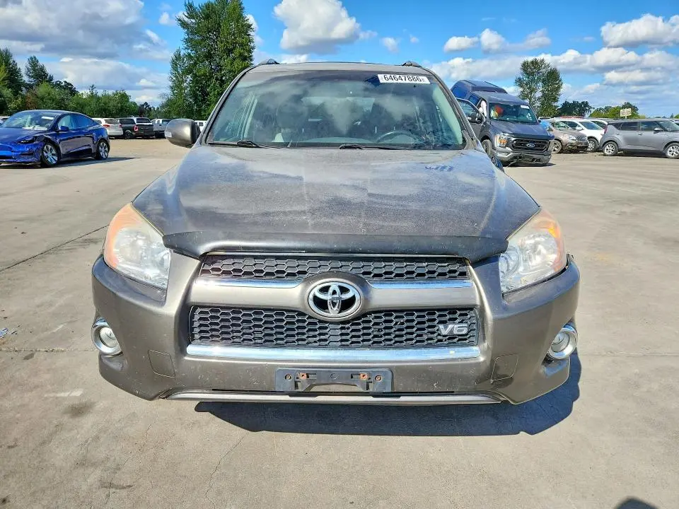 2010 TOYOTA RAV4 LIMITED  