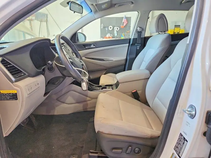 2017 HYUNDAI TUCSON SPORT  