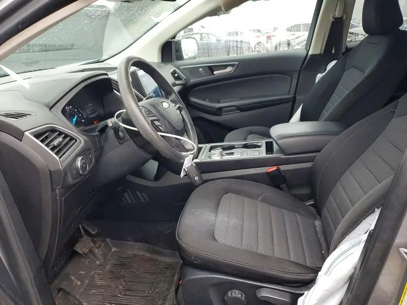 2022 FORD EDGE SE  