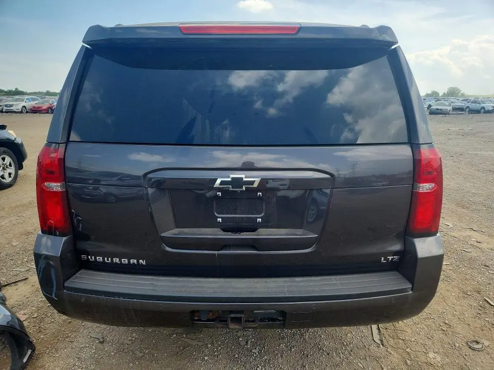 2015 CHEVROLET SUBURBAN K1500 LT  