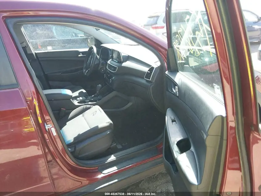 2019 HYUNDAI TUCSON SE