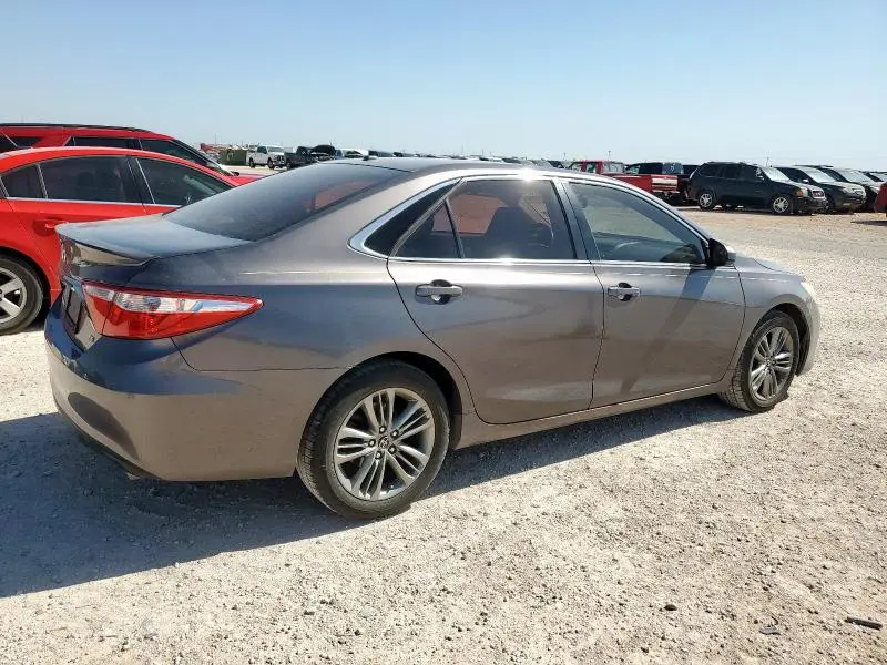 2015 TOYOTA CAMRY LE  
