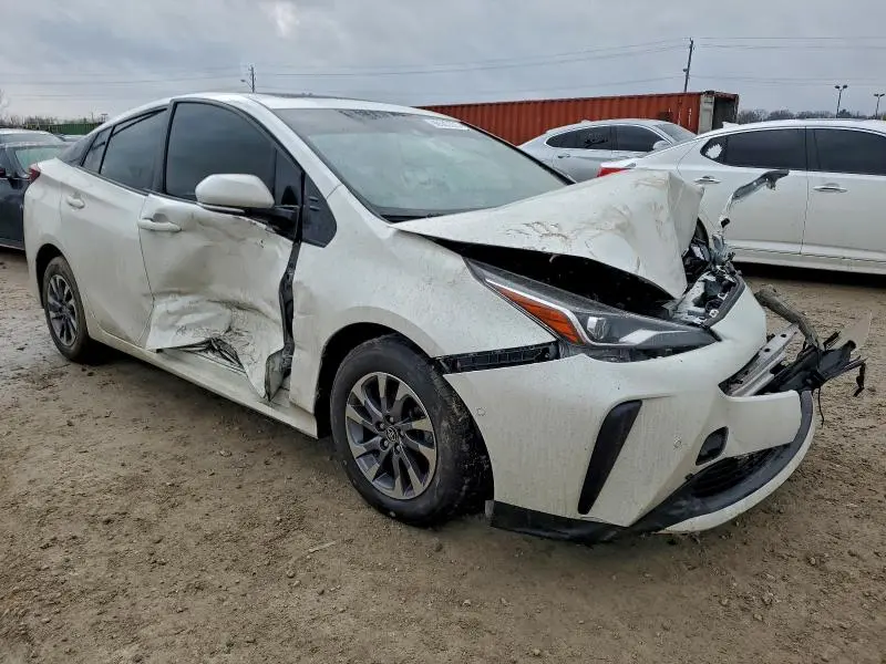2019 TOYOTA PRIUS   