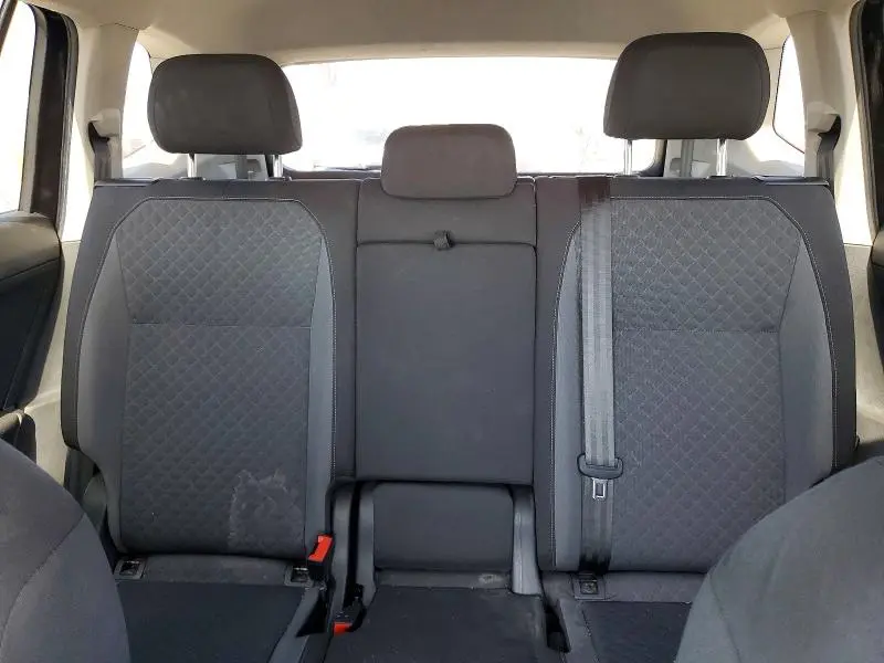 2019 VOLKSWAGEN TIGUAN S  