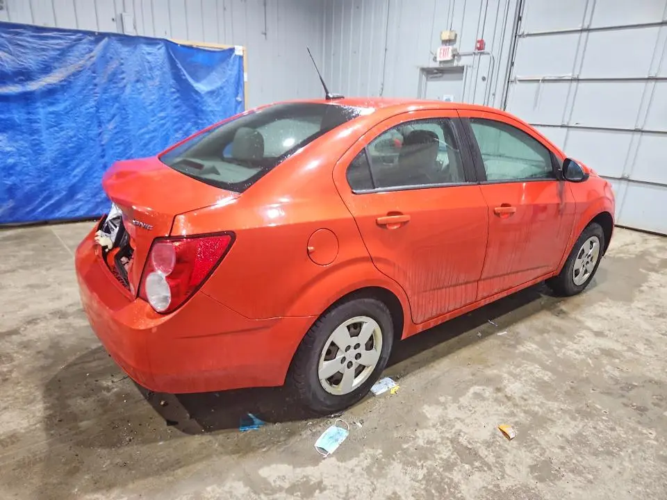2013 CHEVROLET SONIC LS  