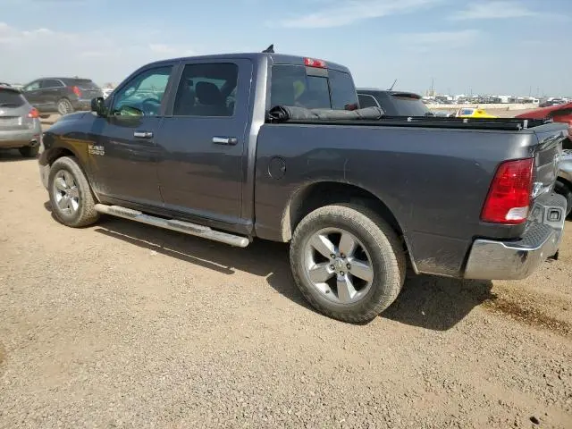 2016 RAM 1500 SLT