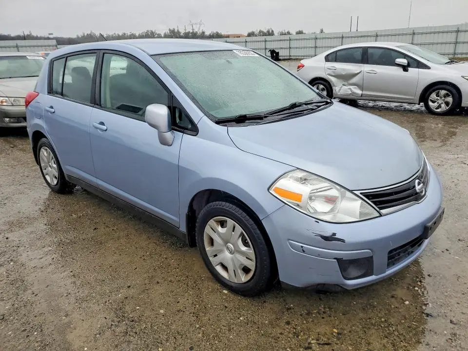 2012 NISSAN VERSA S  