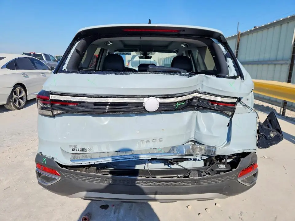 2025 VOLKSWAGEN TAOS SE  