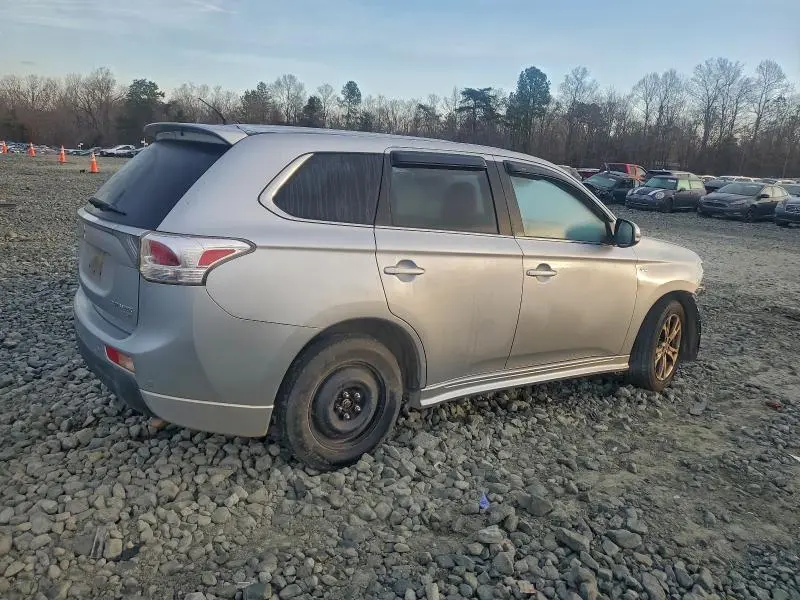 2014 MITSUBISHI OUTLANDER GT  
