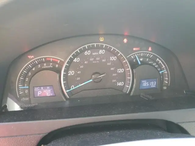 2012 TOYOTA CAMRY BASE  