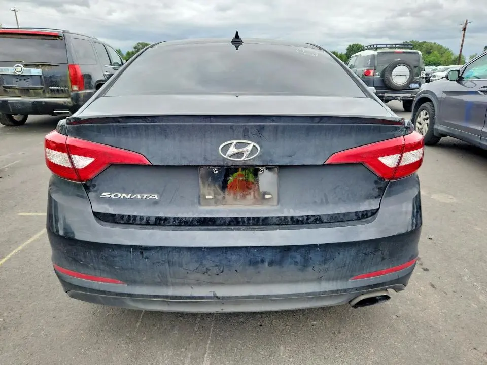 2017 HYUNDAI SONATA SE  