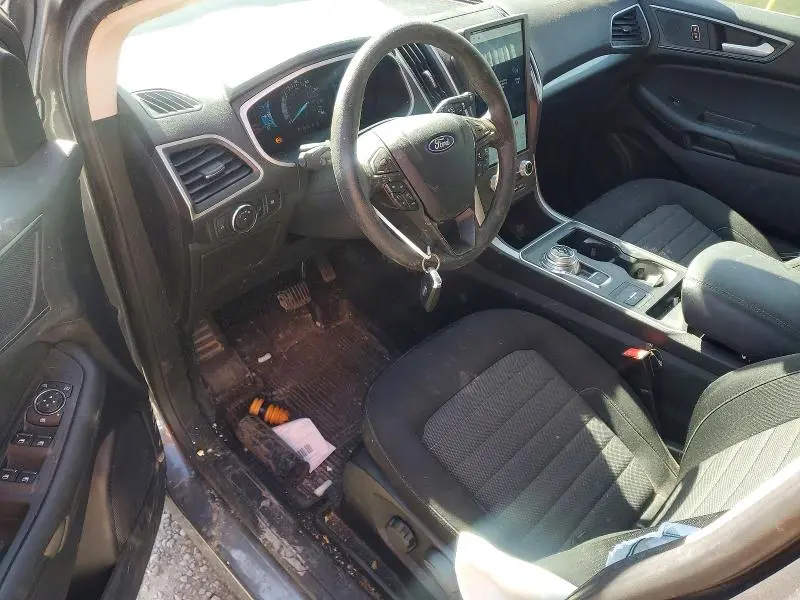 2021 FORD EDGE SE  