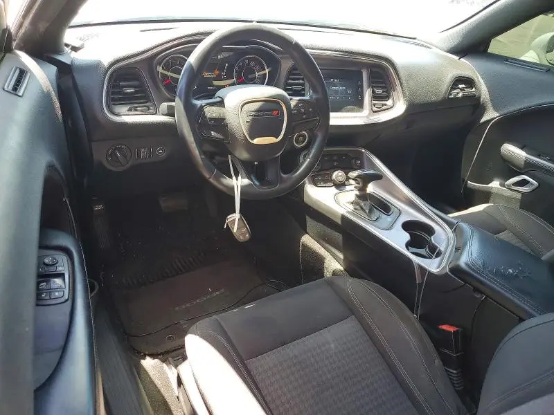 2015 DODGE CHALLENGER SXT  
